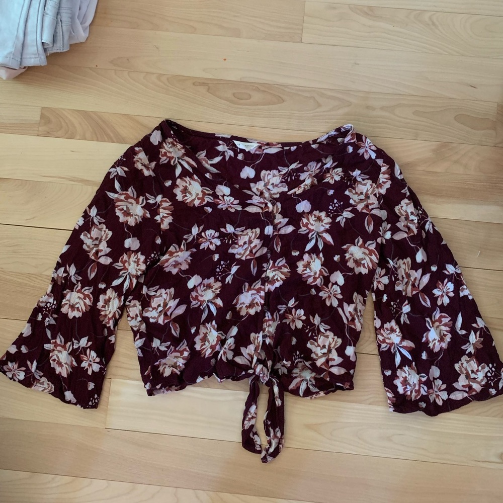 Floral long sleeve top